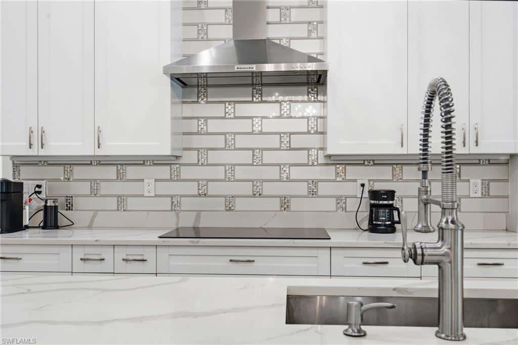 2265 Golden Gate Blvd, Naples, photo 12