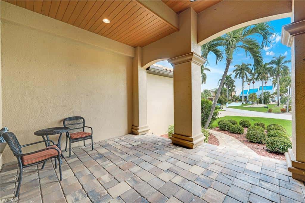 5314 Nautilus Dr, Cape Coral, photo 4