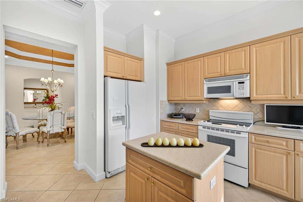 23780 Merano Ct #201, Estero, photo 8