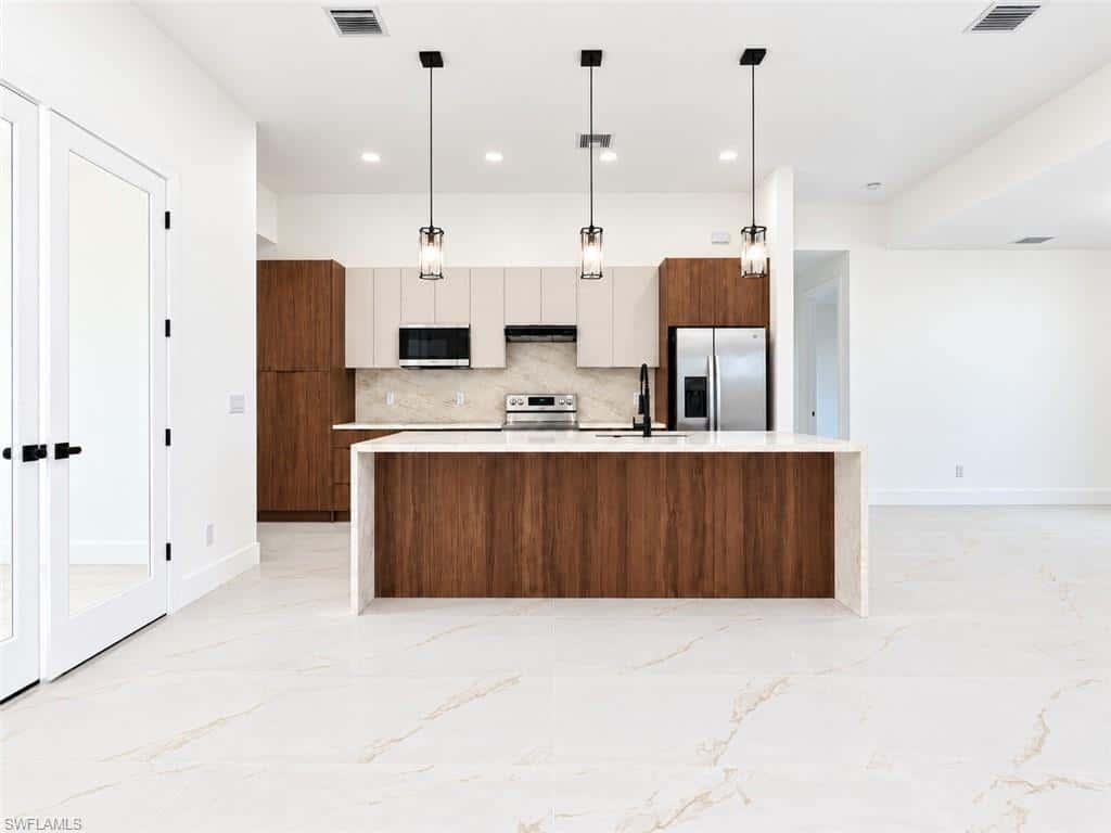 2127 34th Ter, Cape Coral, photo 9
