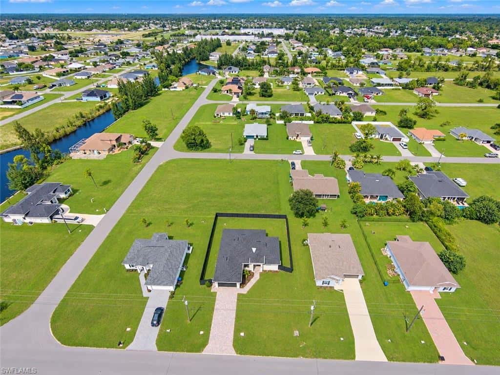 2127 34th Ter, Cape Coral, photo 44
