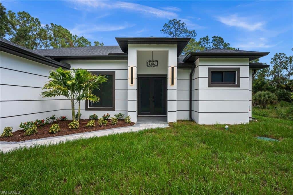 616 Prospect Ave, Lehigh Acres, photo 4