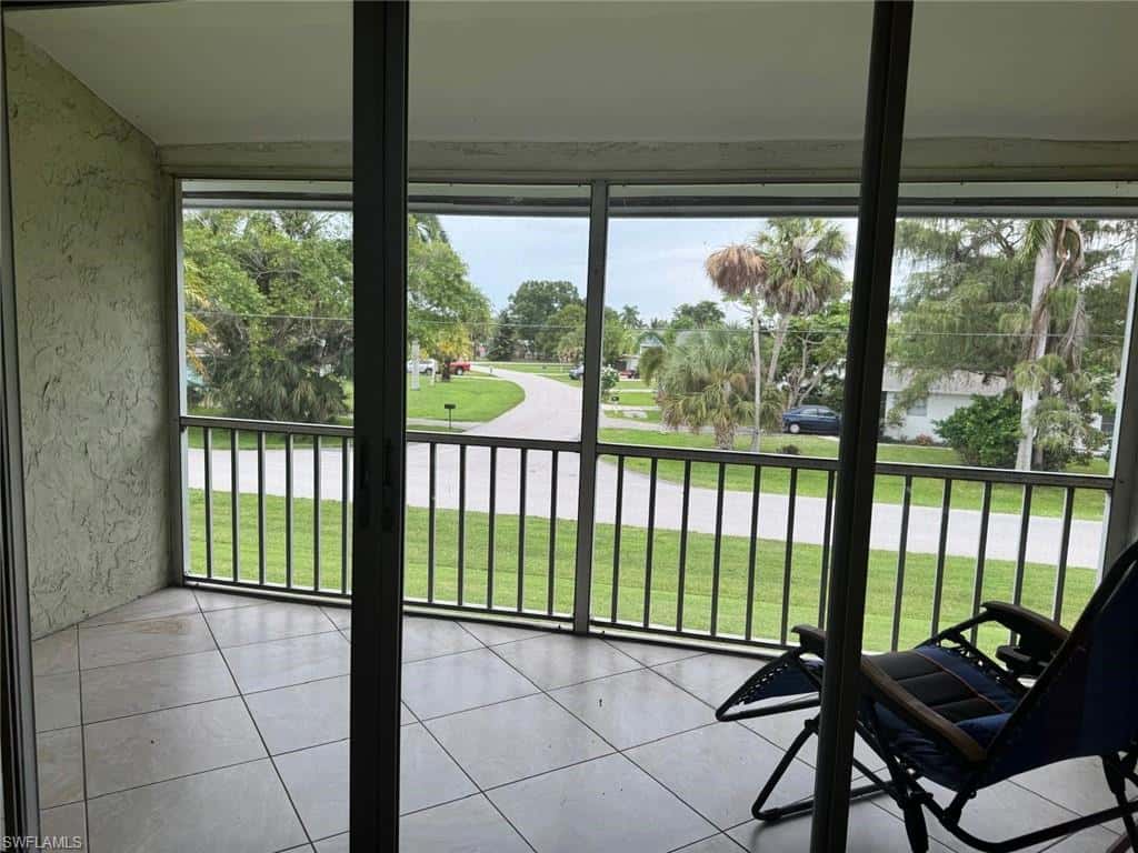 4900 Biscayne Dr #21, Naples, photo 37