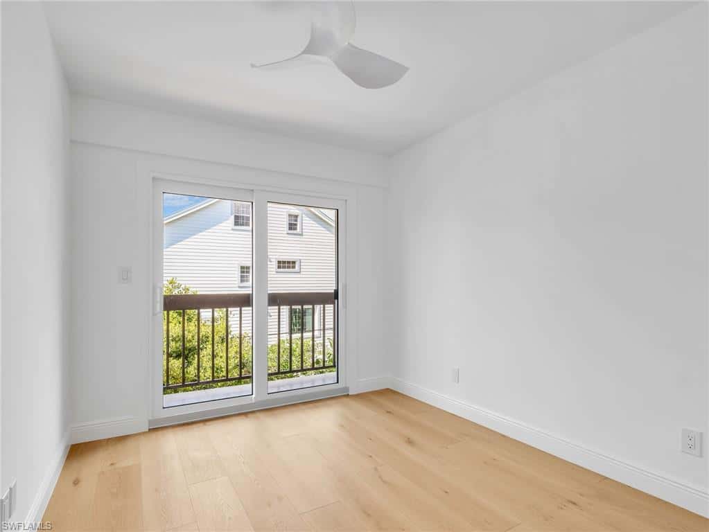 995 9th Ave #5, Naples, photo 36