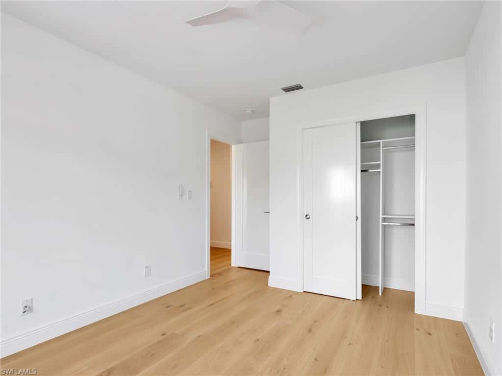 995 9th Ave #5, Naples, photo 33