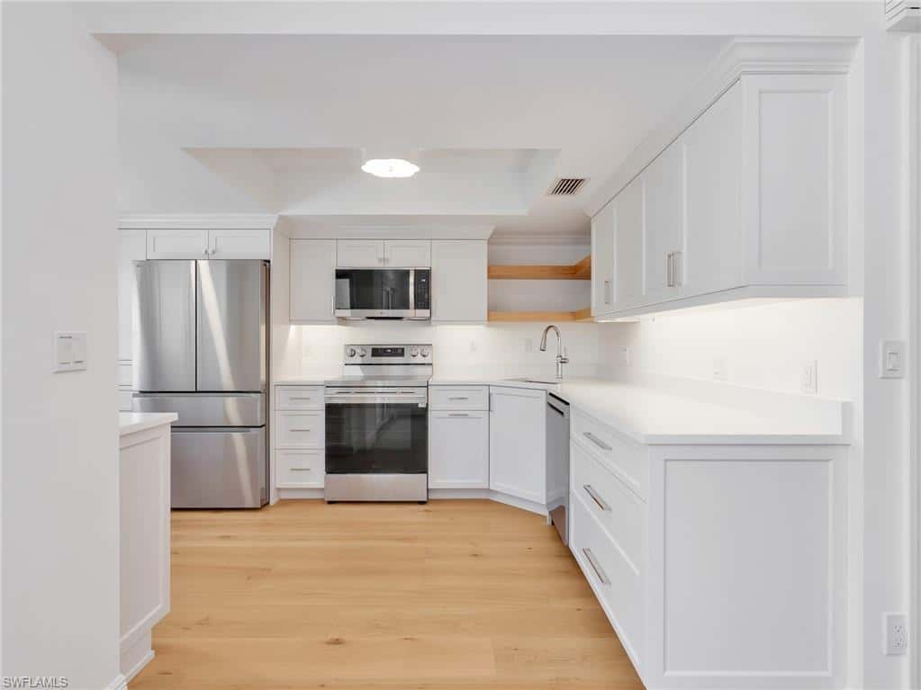 995 9th Ave #5, Naples, photo 15