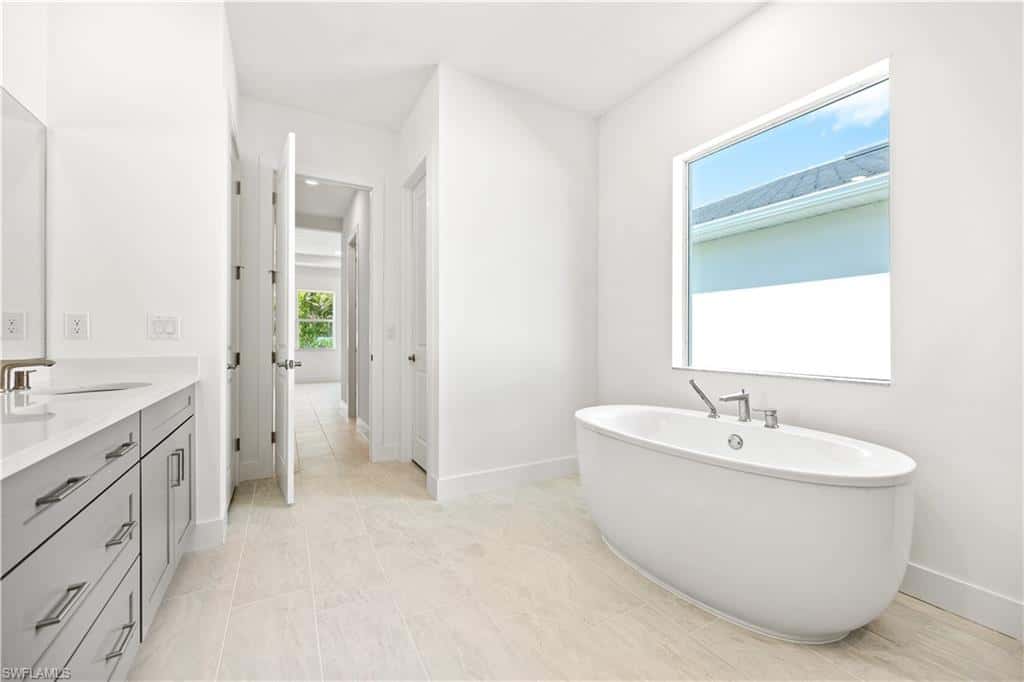 8759 Oceana Way, Naples, photo 17