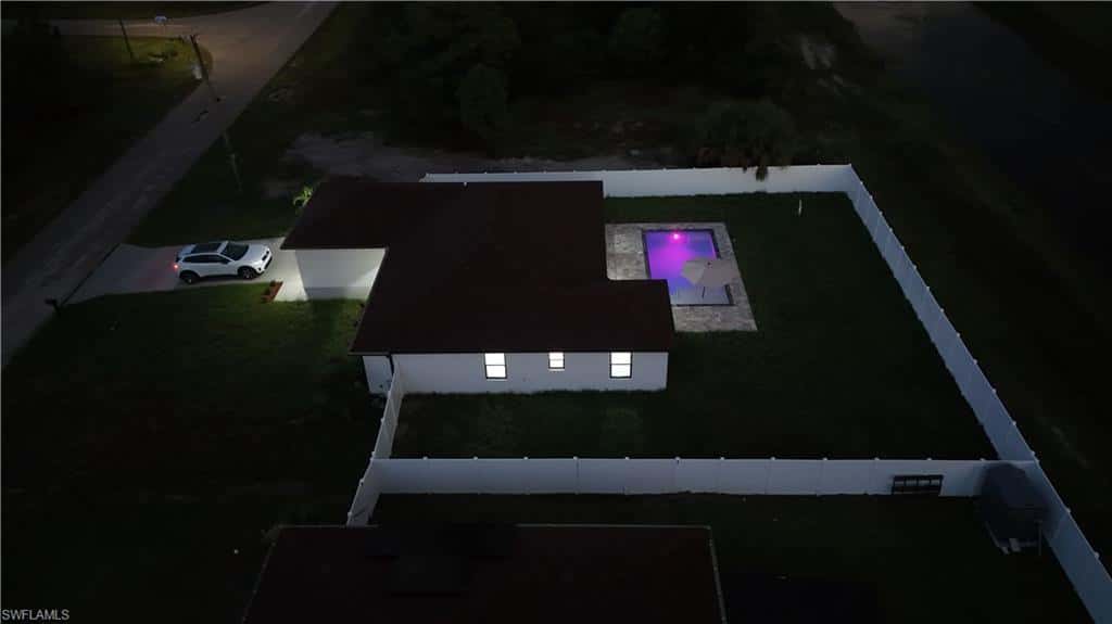 1120 Fontana St, Lehigh Acres, photo 32