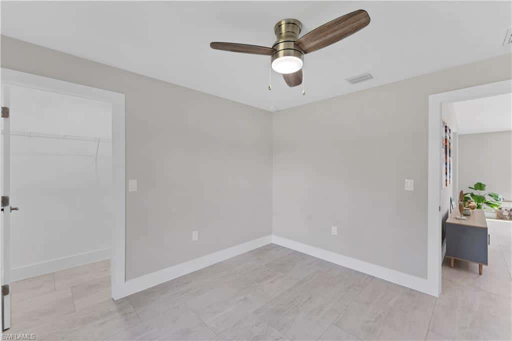 1120 Fontana St, Lehigh Acres, photo 11