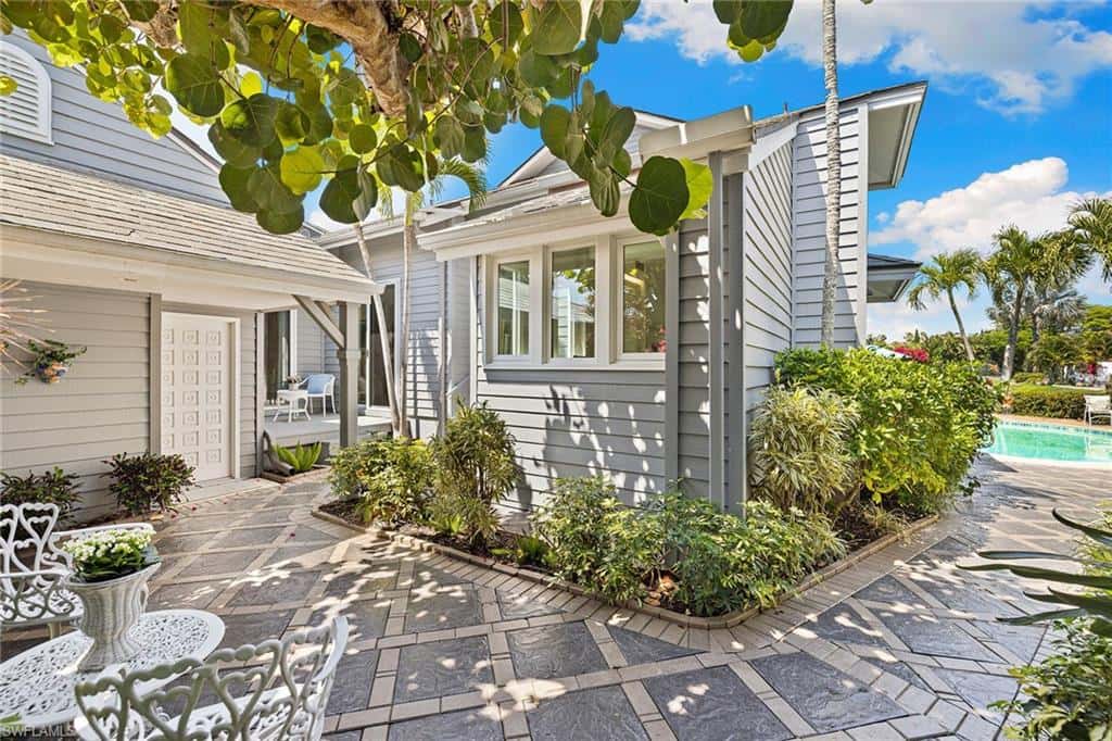 643 Bridgeway Ln, Naples, photo 46