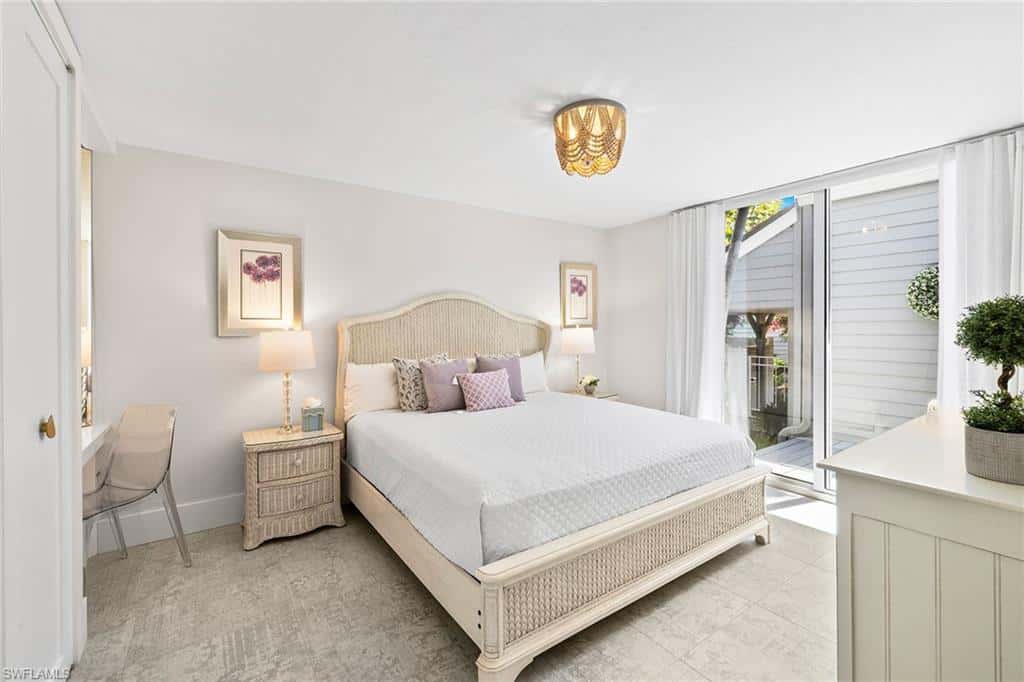 643 Bridgeway Ln, Naples, photo 22