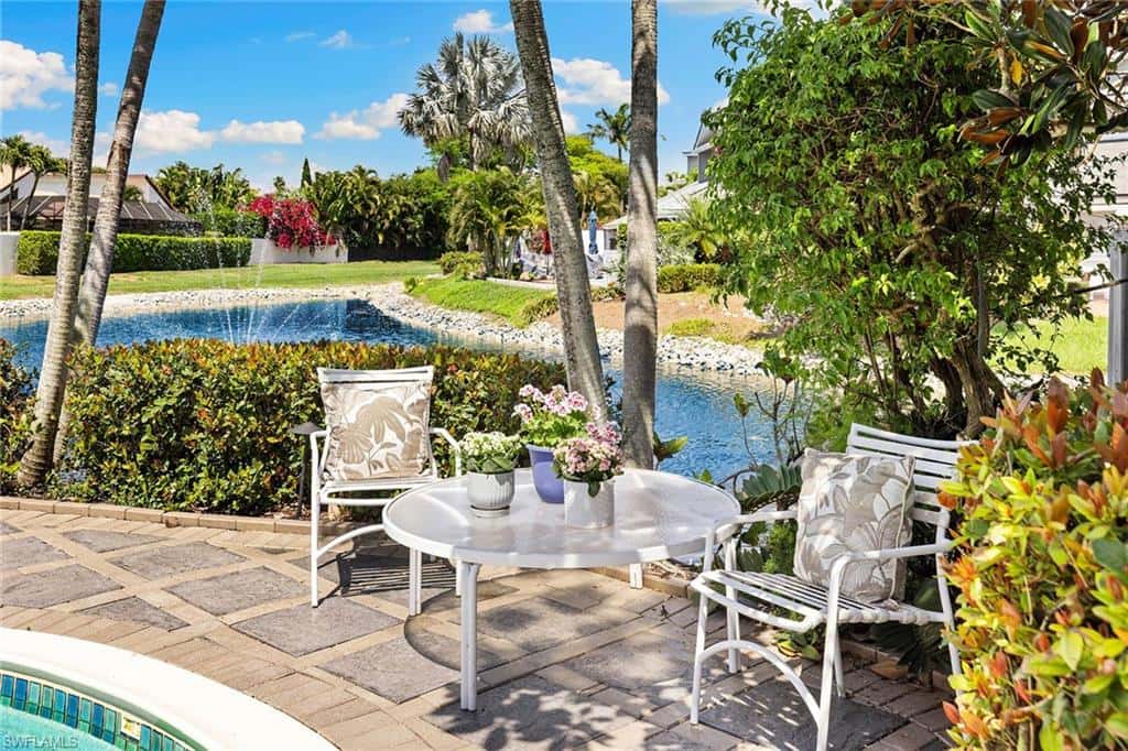 643 Bridgeway Ln, Naples, photo 40