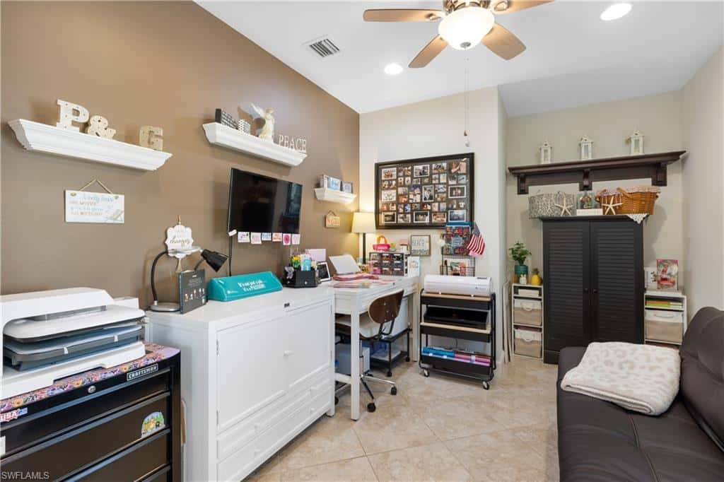 7602 Jacaranda Ln, Naples, photo 21
