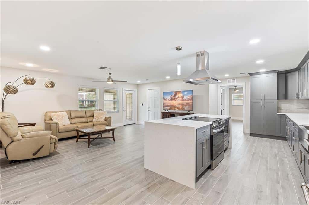 5031 Pelican Blvd, Cape Coral, photo 13