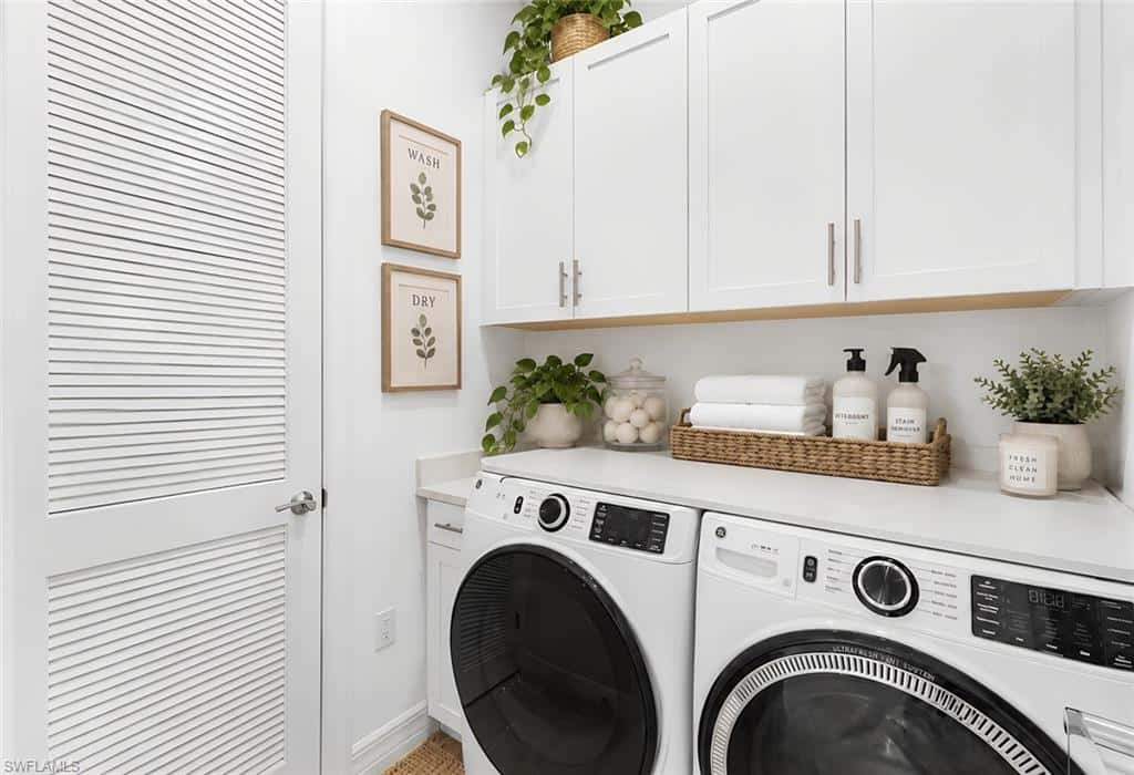 286 Indies Dr #202, Naples, photo 7