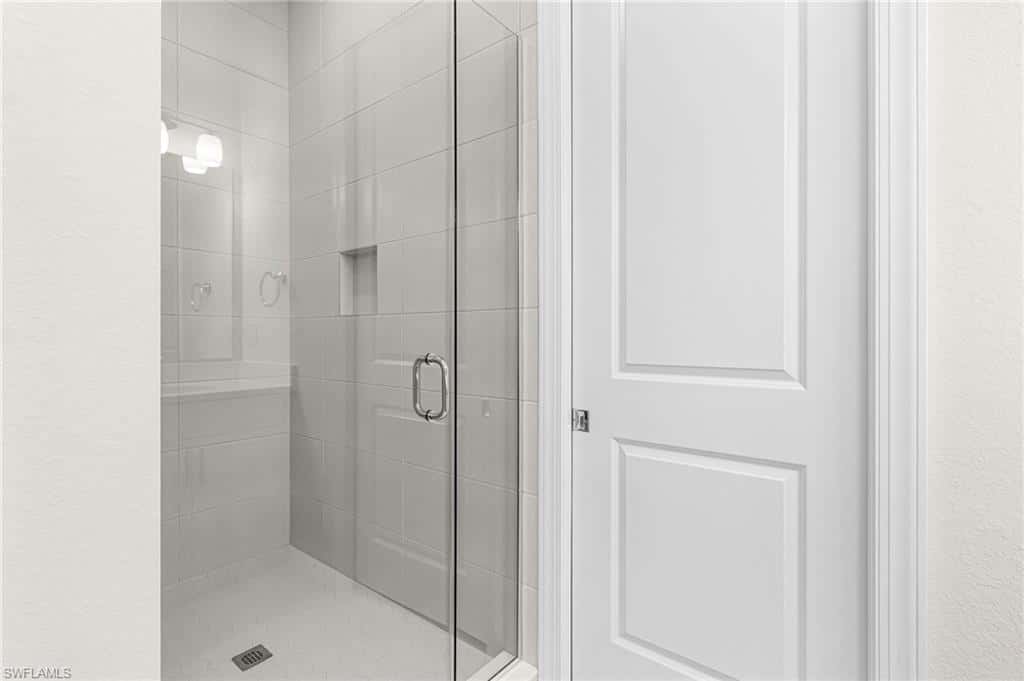286 Indies Dr #202, Naples, photo 5