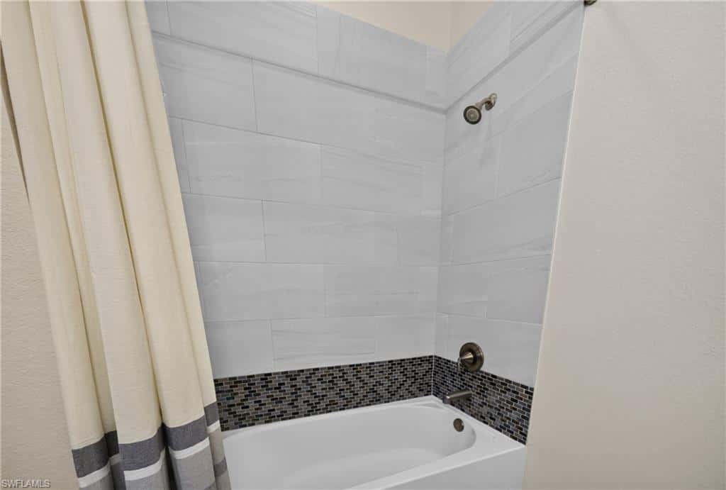 16815 Prince Phillip Ct, Cape Coral, photo 35