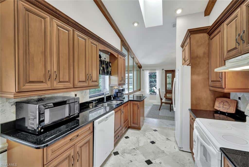 28391 Tasca Dr, Bonita Springs, photo 9