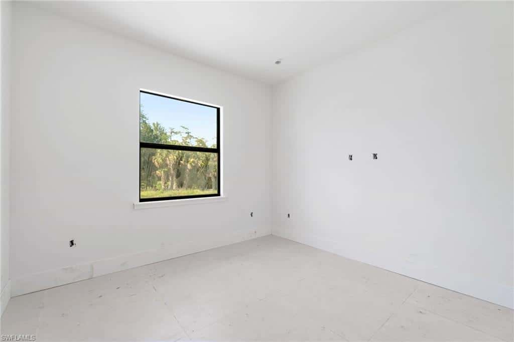 721 Golden Gate Blvd, Naples, photo 36