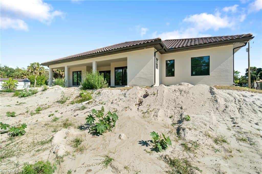 721 Golden Gate Blvd, Naples, photo 5