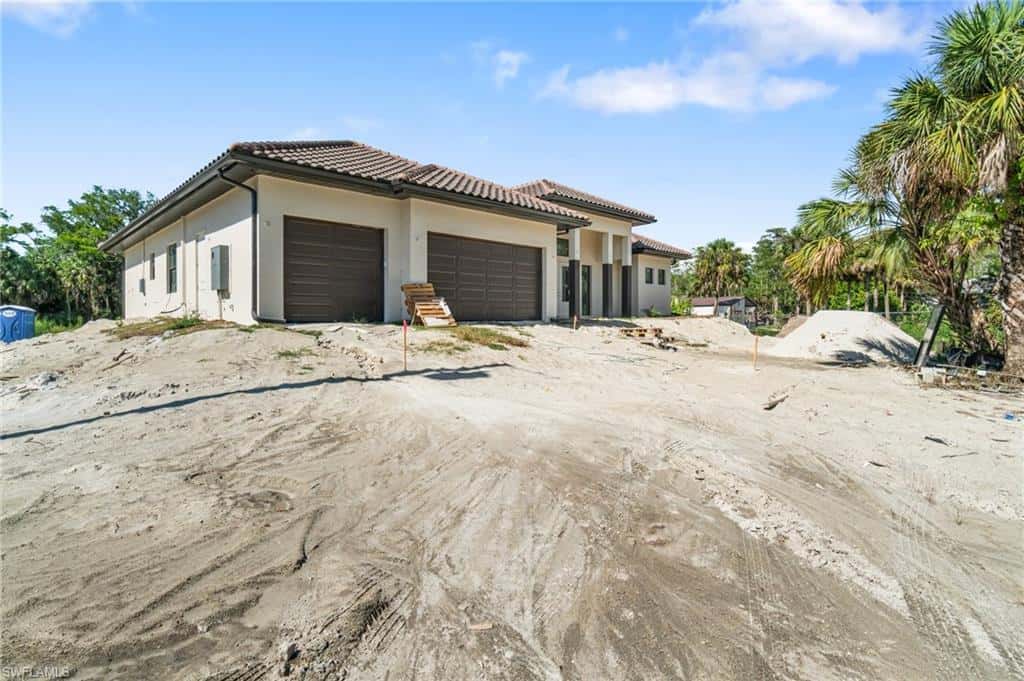 721 Golden Gate Blvd, Naples, photo 4