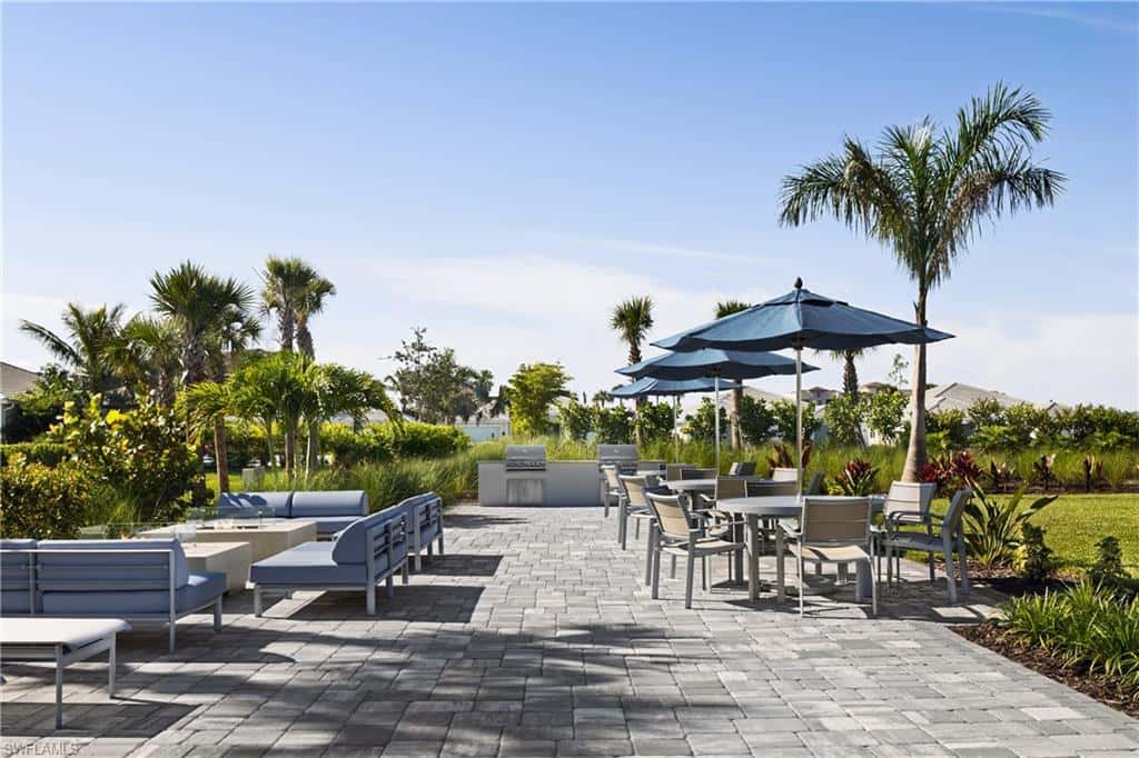 9029 Wisteria Way, Naples, photo 39