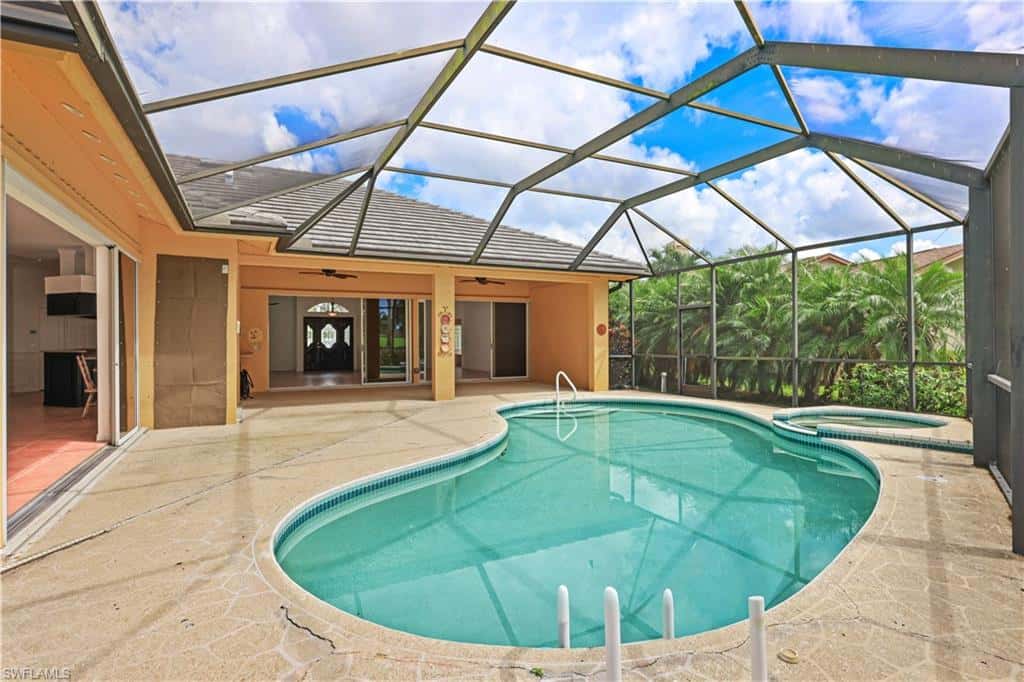 1952 Imperial Golf Co Blvd, Naples, photo 22
