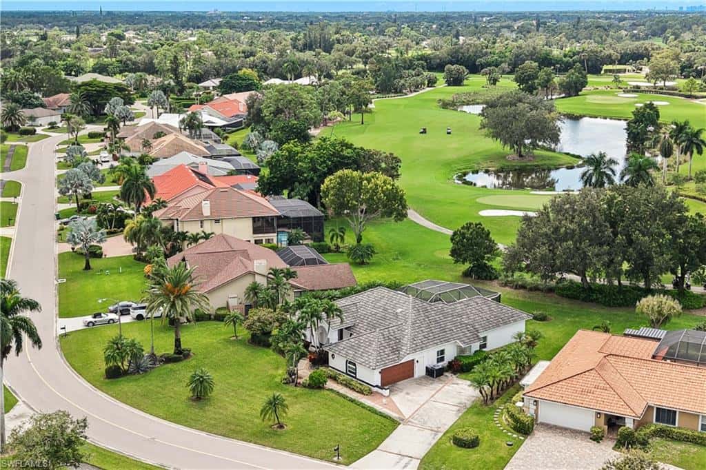 1952 Imperial Golf Co Blvd, Naples, photo 28