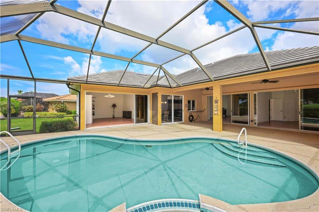 1952 Imperial Golf Co Blvd, Naples, photo 29