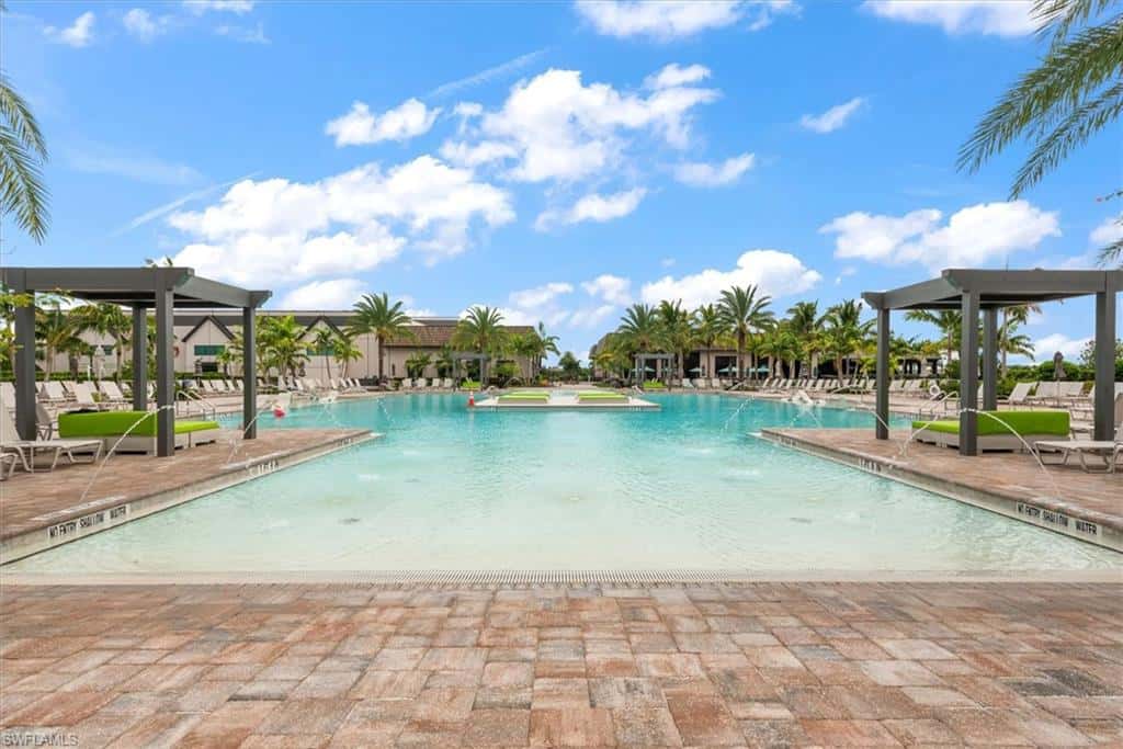 19450 Hinkley Dr, Estero, photo 38