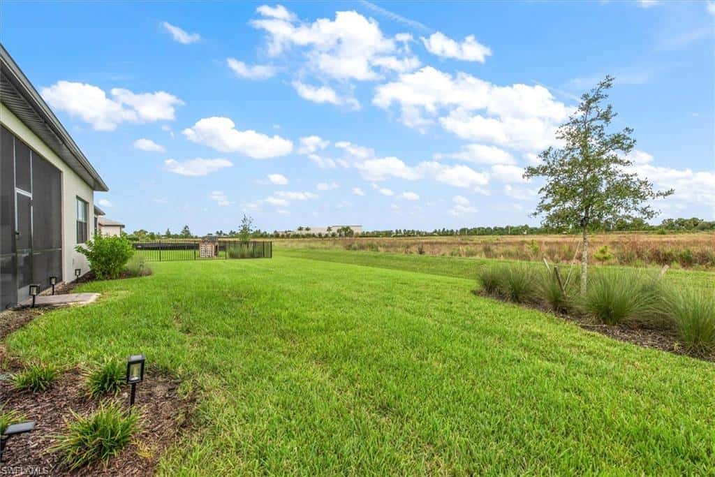 19450 Hinkley Dr, Estero, photo 33