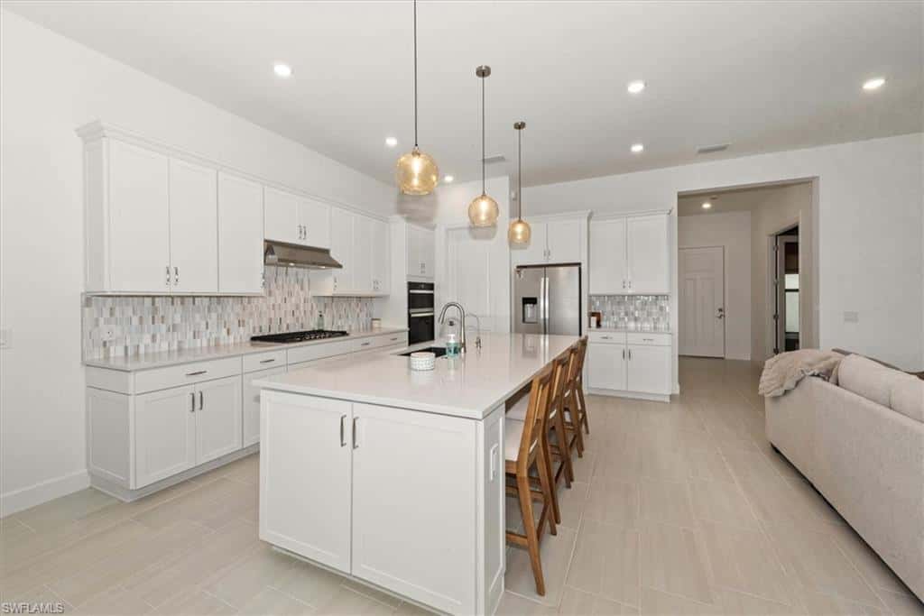 19450 Hinkley Dr, Estero, photo 8