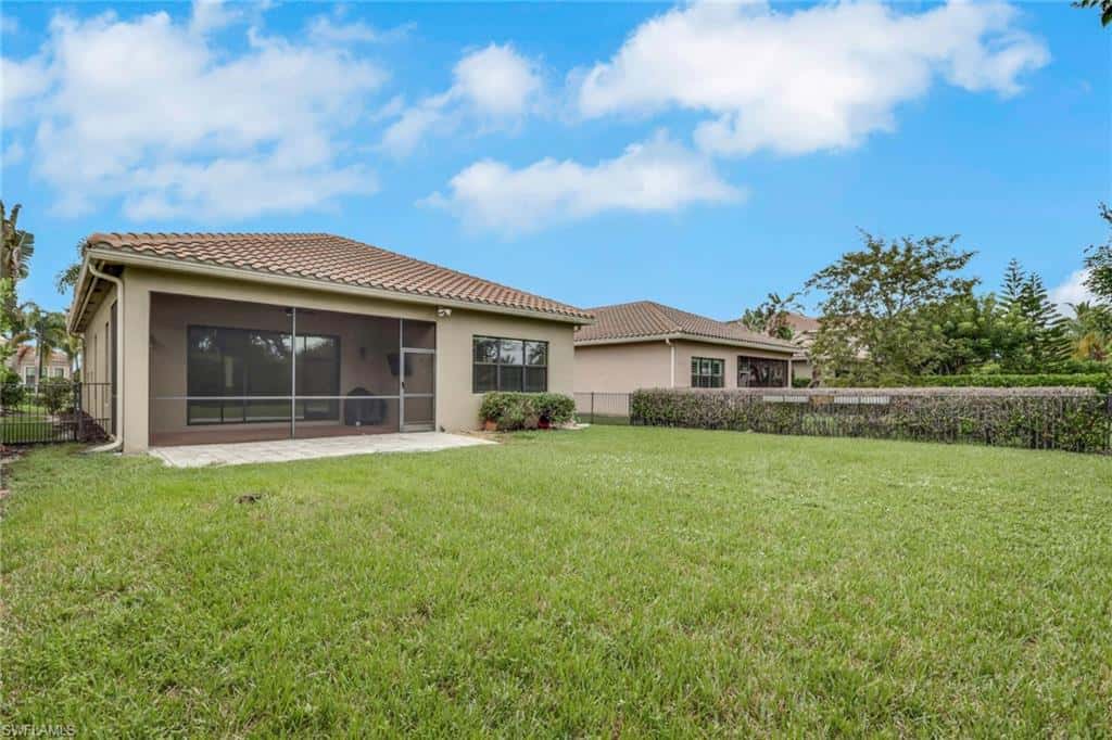 2862 Cinnamon Bay Cir, Naples, photo 23