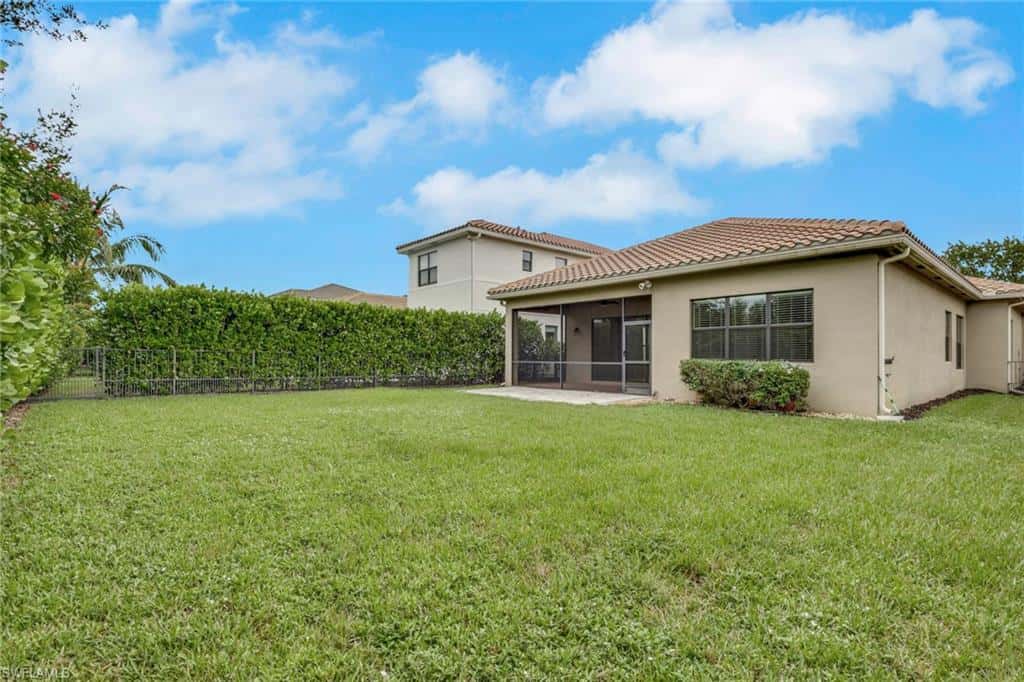2862 Cinnamon Bay Cir, Naples, photo 24