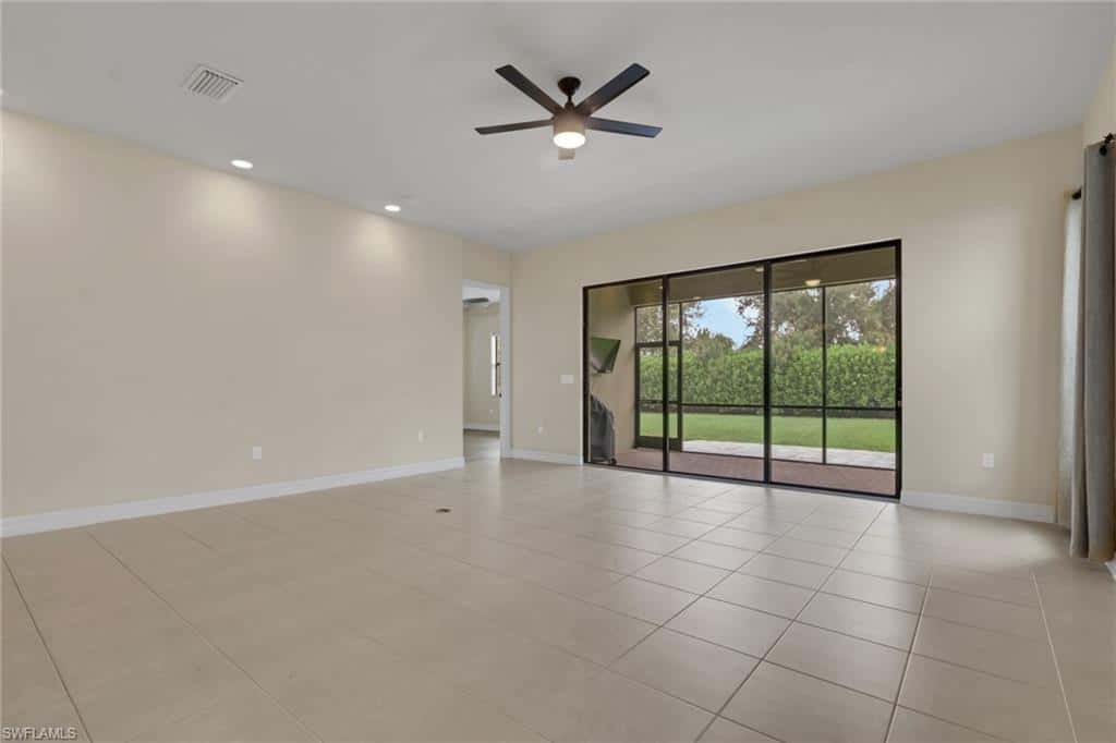 2862 Cinnamon Bay Cir, Naples, photo 11