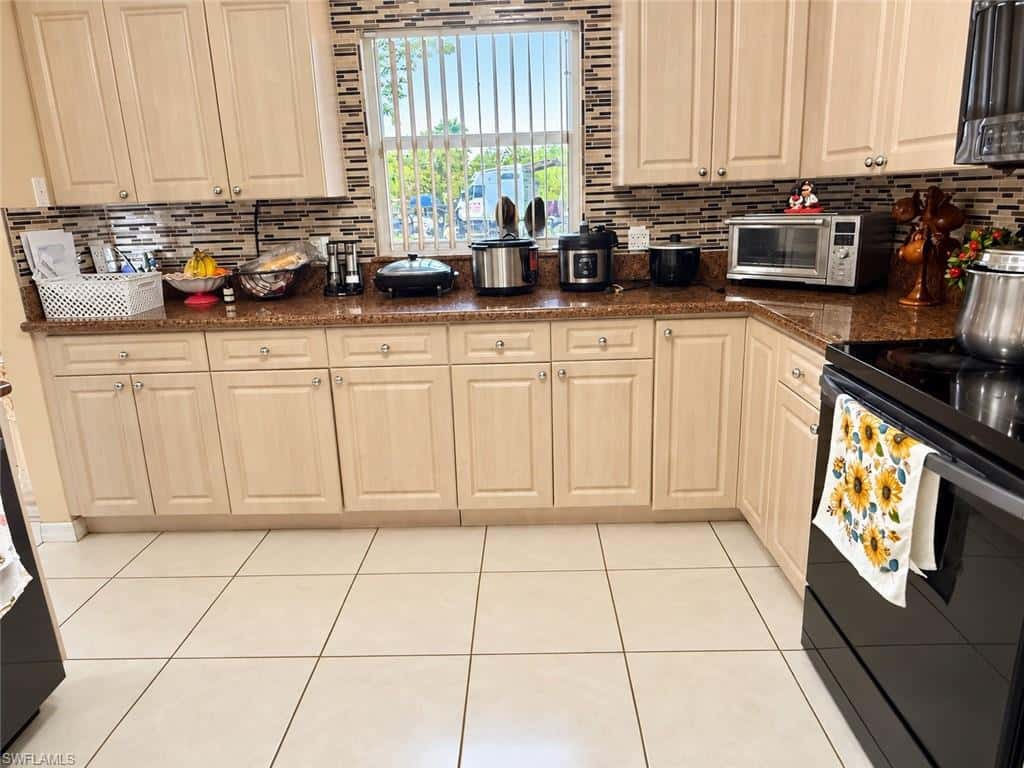 4775 Everglades Blvd, Naples, photo 5