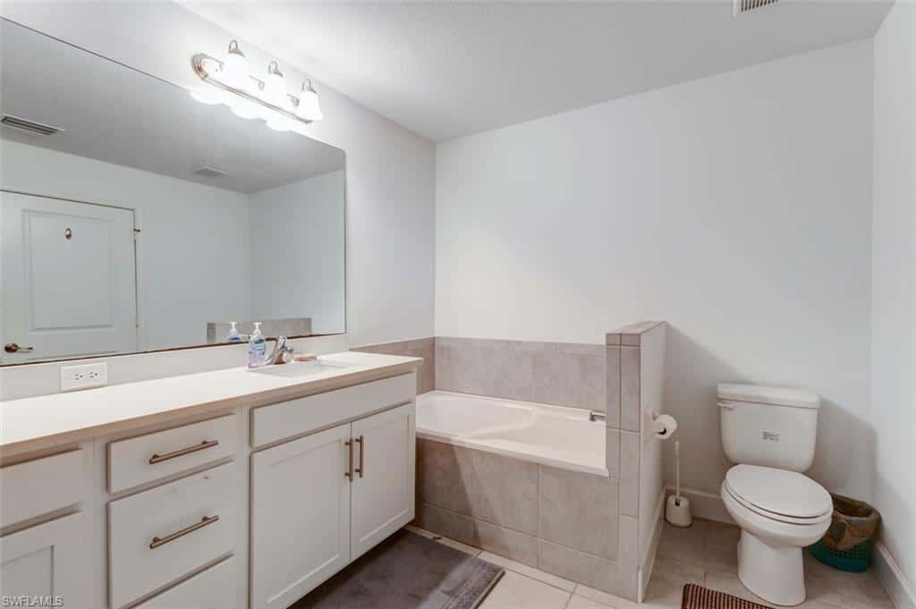 26483 Bonita Fairways Blvd, Bonita Springs, photo 18