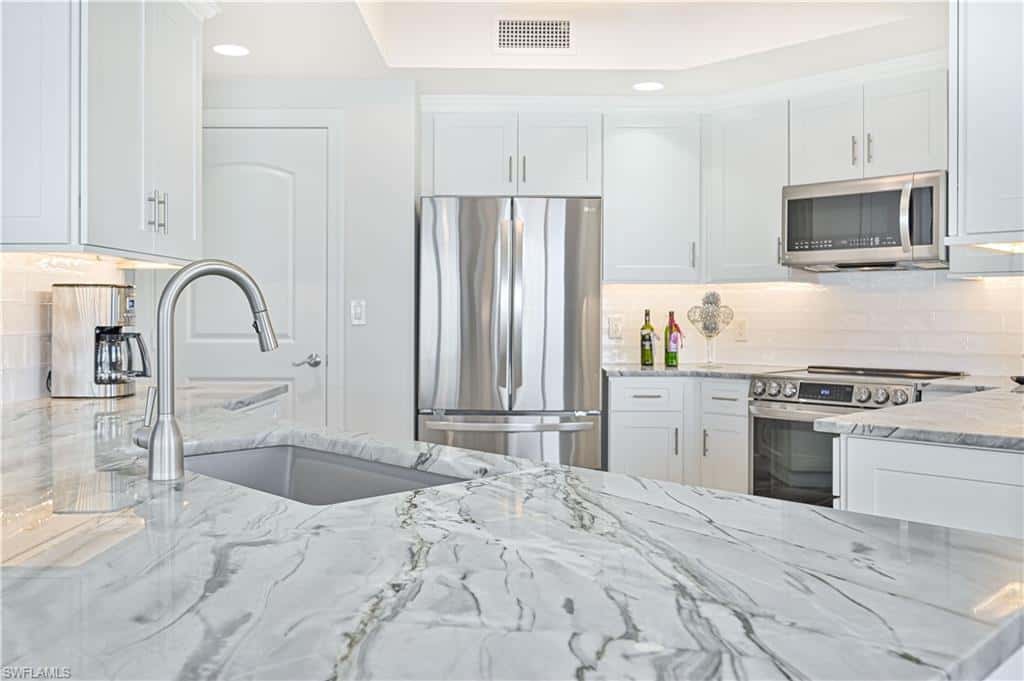 2104 1st St #1701, Fort Myers, photo 5