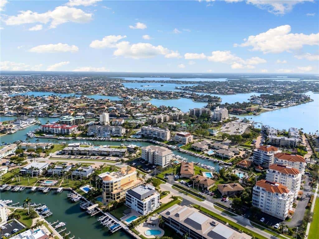 907 Panama Ct #303, Marco Island, photo 37