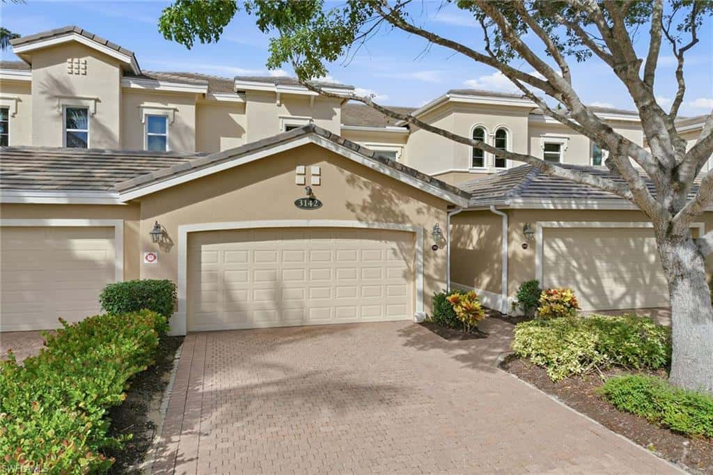 3142 Aviamar Cir #201, Naples, photo 27