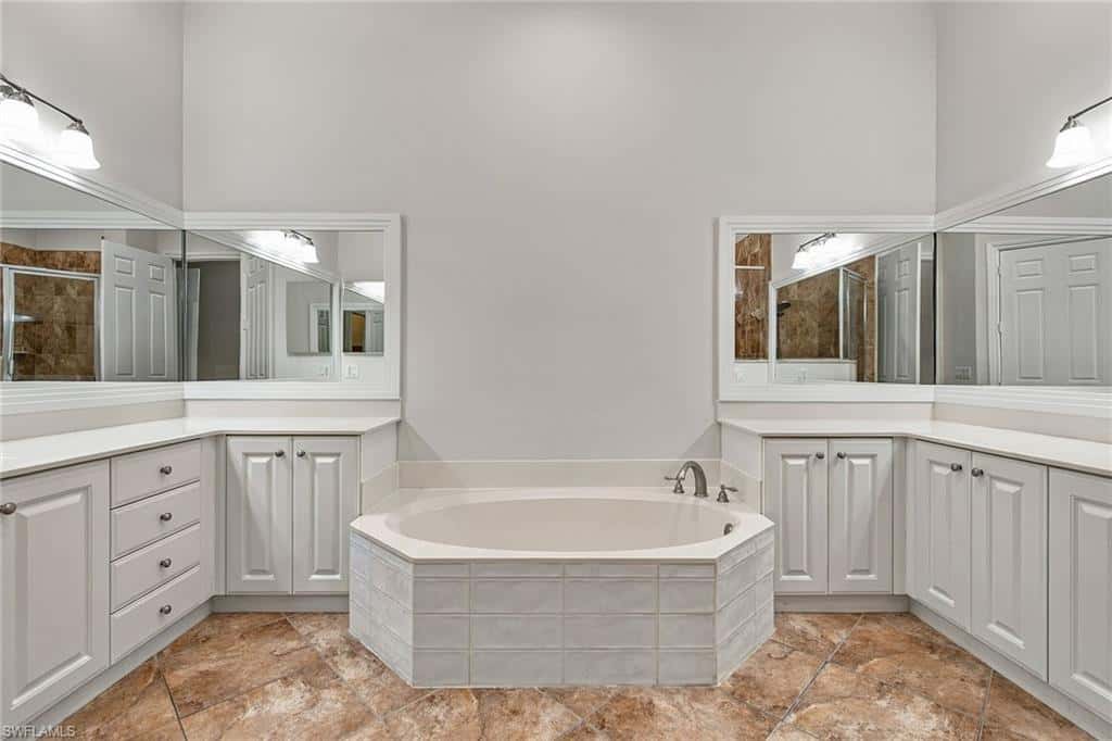 3142 Aviamar Cir #201, Naples, photo 12