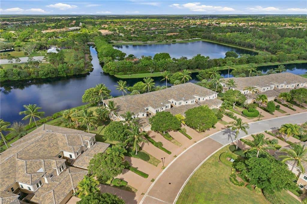 3142 Aviamar Cir #201, Naples, photo 28