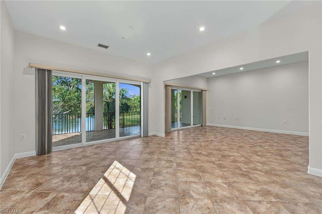 3142 Aviamar Cir #201, Naples, photo 9