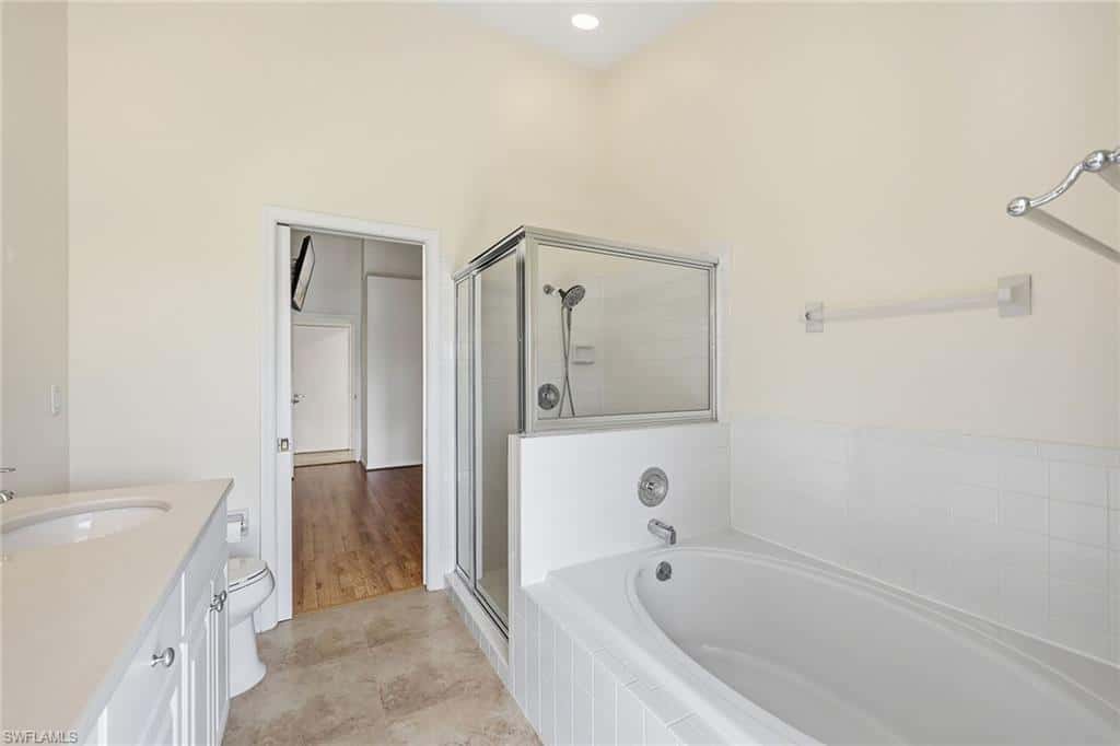 6635 Vancouver Ln, Naples, photo 12