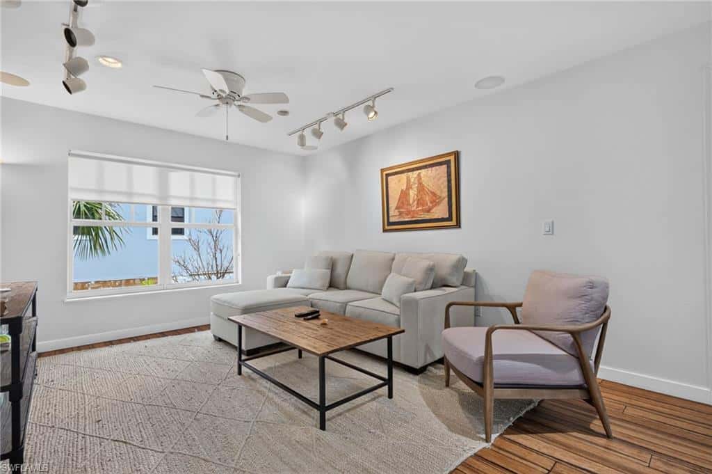 721 Cardium St, Sanibel, photo 17