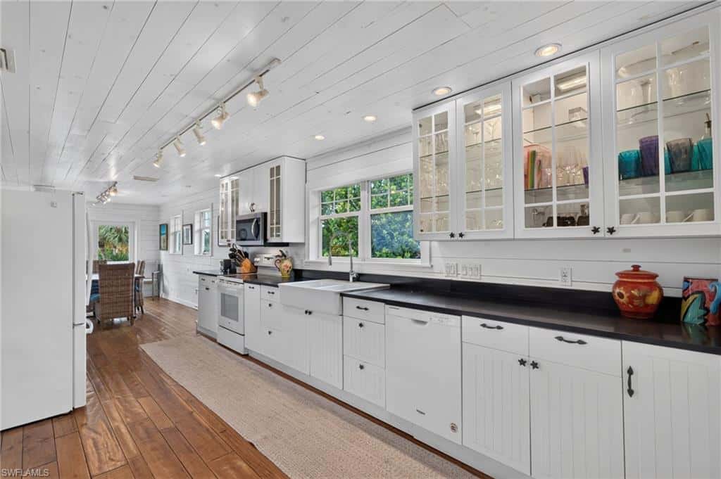 721 Cardium St, Sanibel, photo 12
