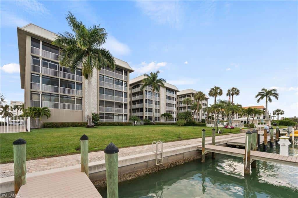 2880 Gulf Shore Blvd #410, Naples, photo 32