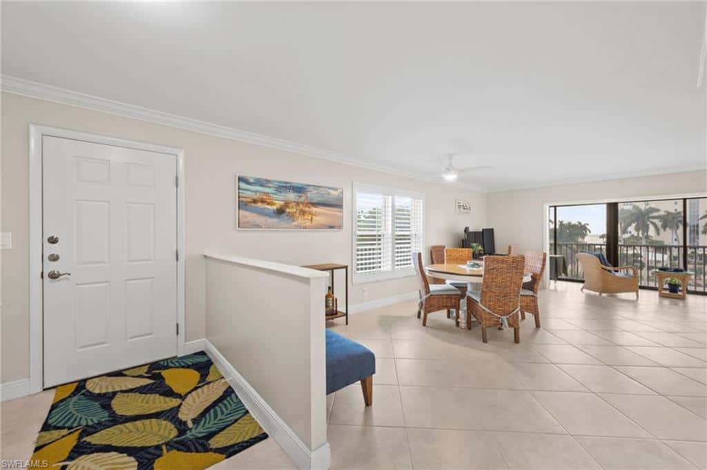 2880 Gulf Shore Blvd #410, Naples, photo 10