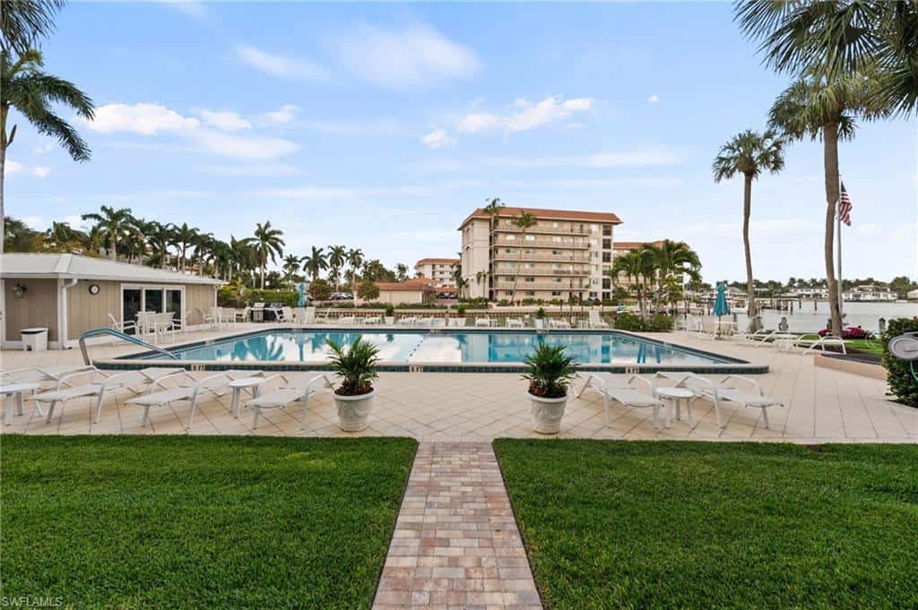 2880 Gulf Shore Blvd #410, Naples, photo 40