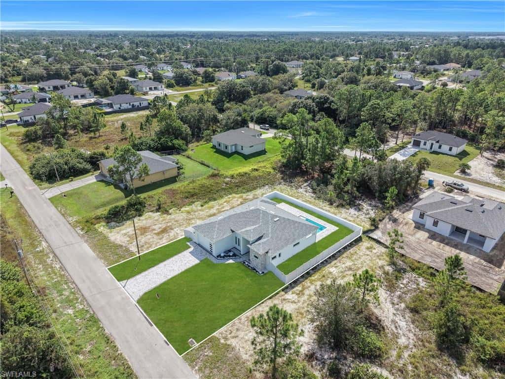 752 Clancy St, Lehigh Acres, photo 46